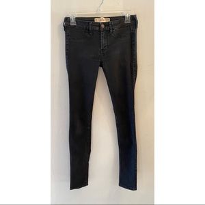 Hollister black skinny jeans